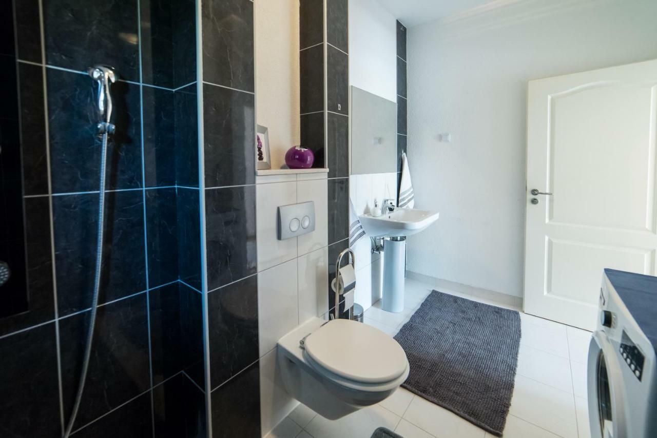 De Luxe Apartment Mediteran 1**** Zaton  Eksteriør billede