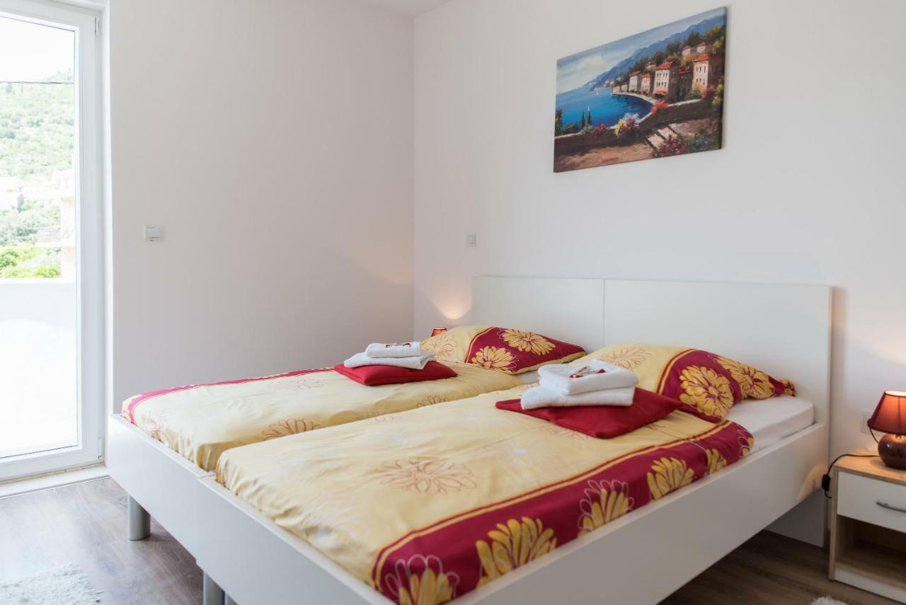 De Luxe Apartment Mediteran 1**** Zaton  Eksteriør billede